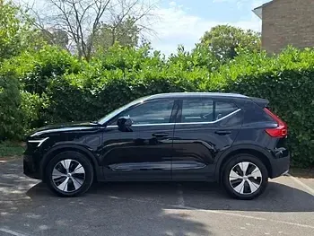 Used Volvo XC40 Core 211 HP (155 kW) 2023 Black SUV