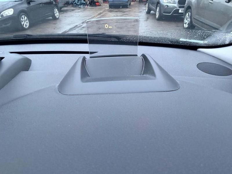 Used Peugeot 5008 Allure 115 HP (84 kW) 2014 Black MPV