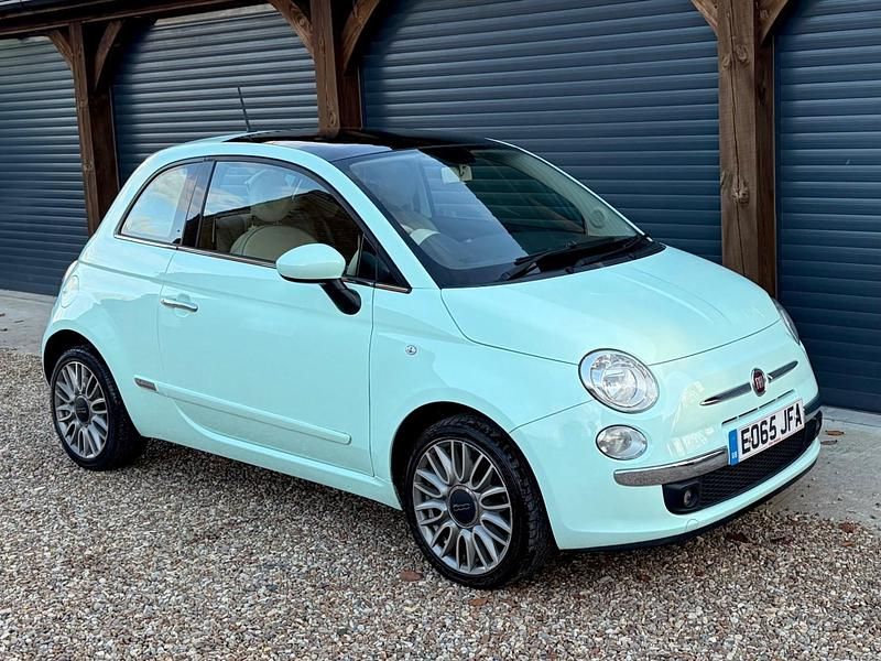 Green Used 2015 Fiat 500 Lounge Hatchback | £2,995 (Good price) - Image 1/4