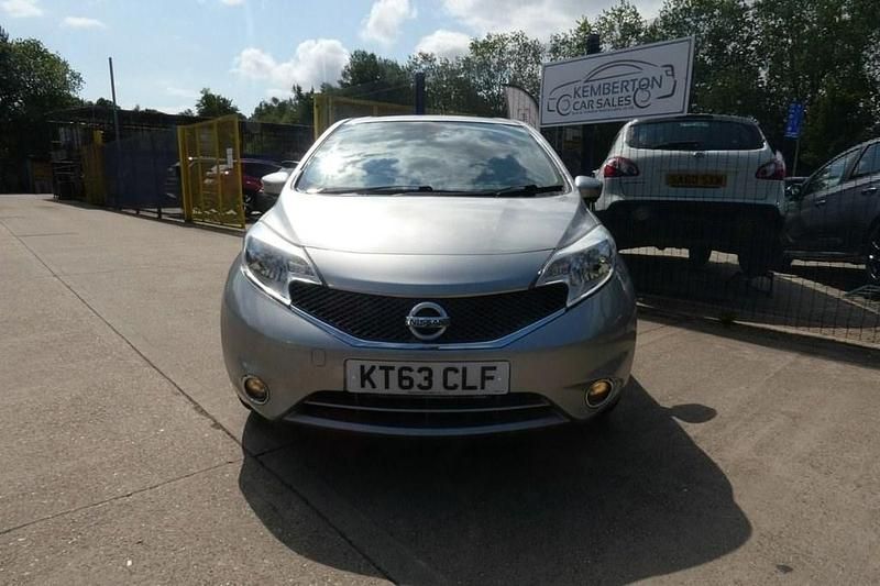 Used Nissan Note Tekna 90 HP (66 kW) 2014 Silver MPV