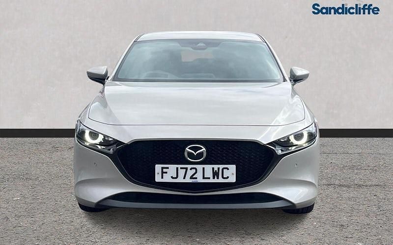 Usado Mazda 3 Inclusive 122 HP (89 kW) 2022 Prateado Citadino