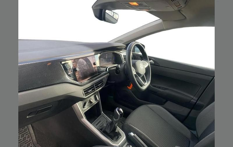 Used VW Polo Life 95 HP (69 kW) 2022 Grey Hatchback