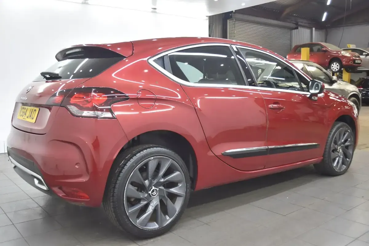 Used Citroën DS4 160 HP (117 kW) 2014 Red Hatchback
