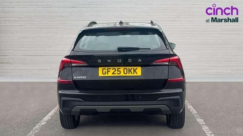 Usado Skoda Kamiq SE 95 HP (69 kW) 2025 Preto SUV