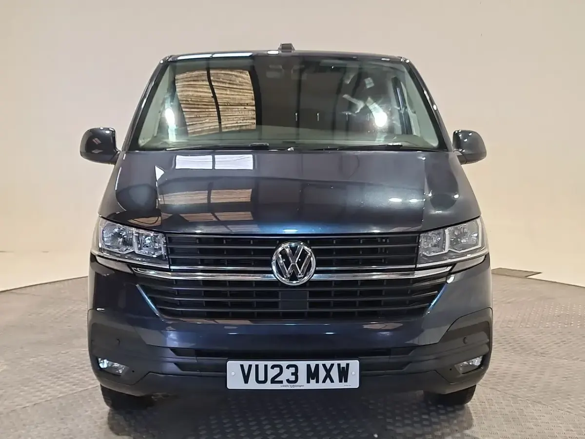 Used VW T6.1 Highline 110 HP (80 kW) 2023 Blue Van