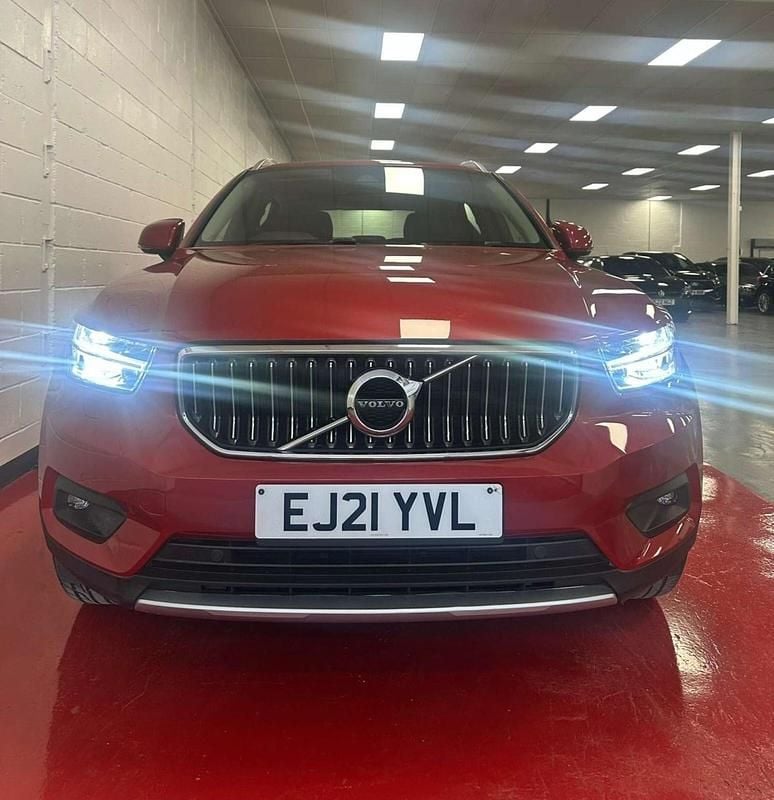 Used Volvo XC40 Inscription 2021 Red SUV