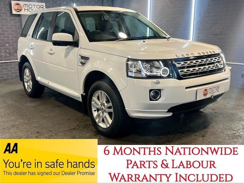 White Used 2014 Land Rover Freelander 2 SUV | £10,490 (Fair price) - Image 1/3