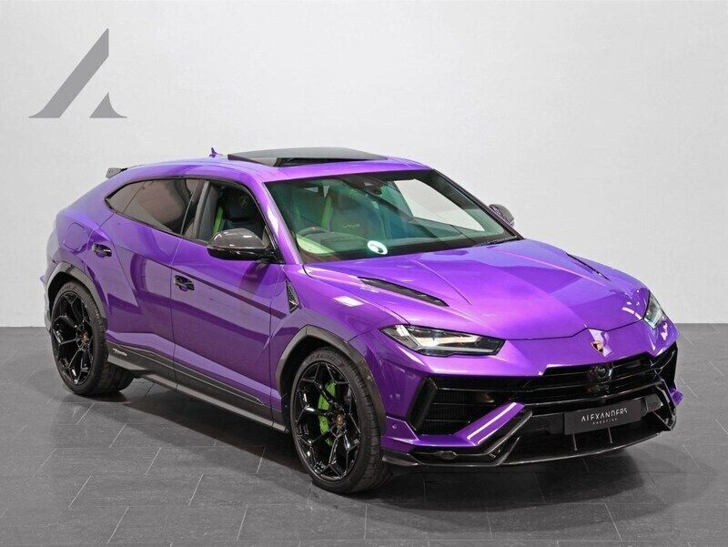 Mauve/purple Used 2024 Lamborghini Urus SUV | £264,995 - Image 1/4