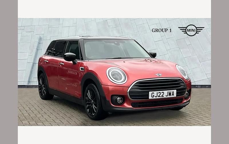 Used Mini Cooper Clubman Classic 136 HP (100 kW) 2022 Red Estate