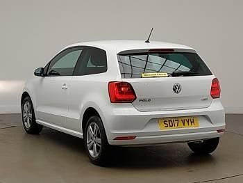 Used VW Polo Edition 60 HP (44 kW) 2017 White Hatchback