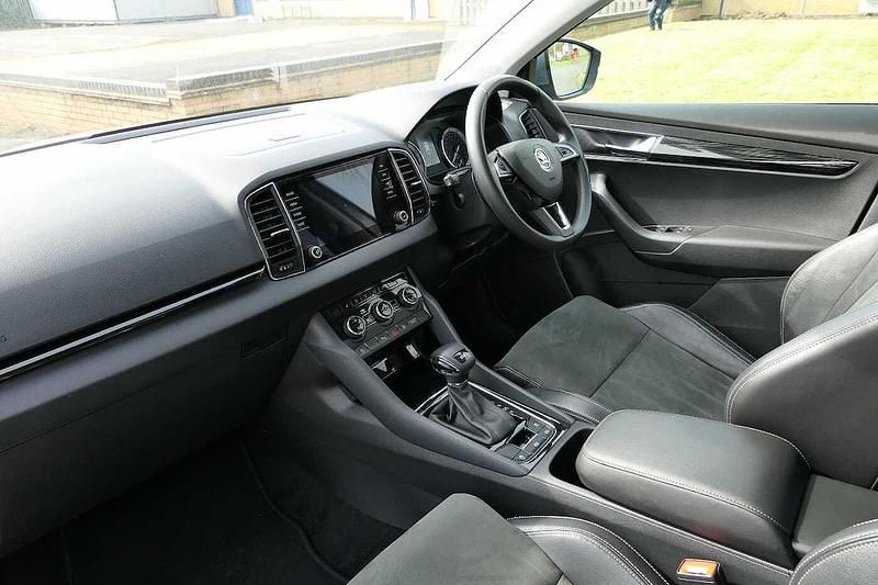 Used Skoda Karoq SE L 110 HP (80 kW) 2020 Business grey metallic SUV