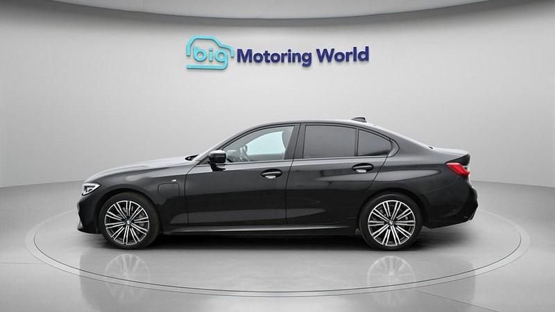 Used BMW 330e M Sport 292 HP (214 kW) 2019 Black Sedan