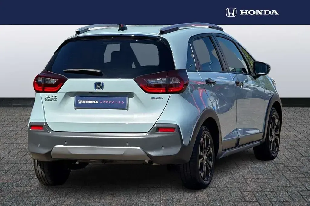 Second-hand Honda Jazz Advance 122 CP (89 kW) 2025 Albastru Hatchback