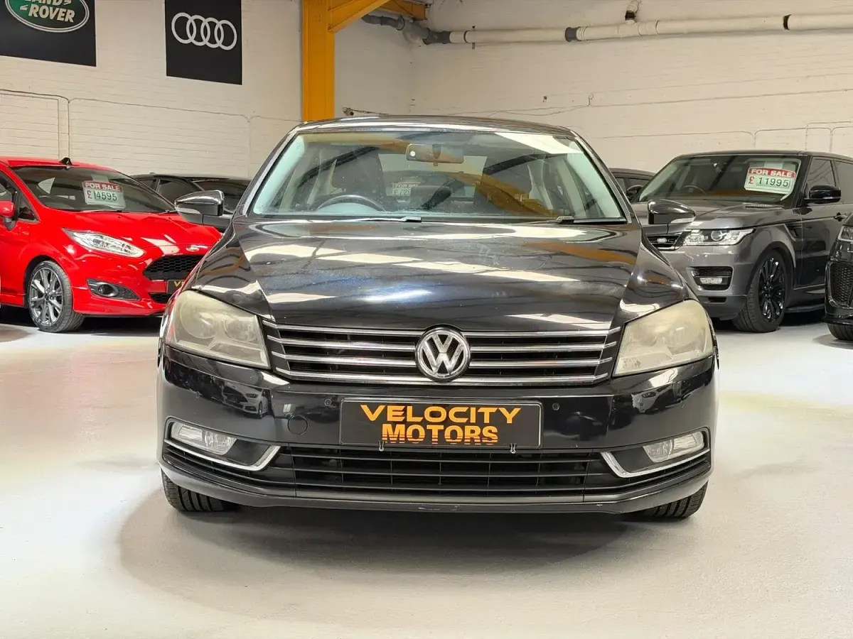 Used VW Passat S 2011 Black Sedan