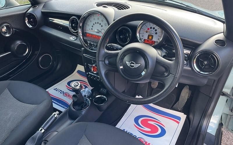 Used Mini ONE 98 HP (72 kW) 2015 Hatchback