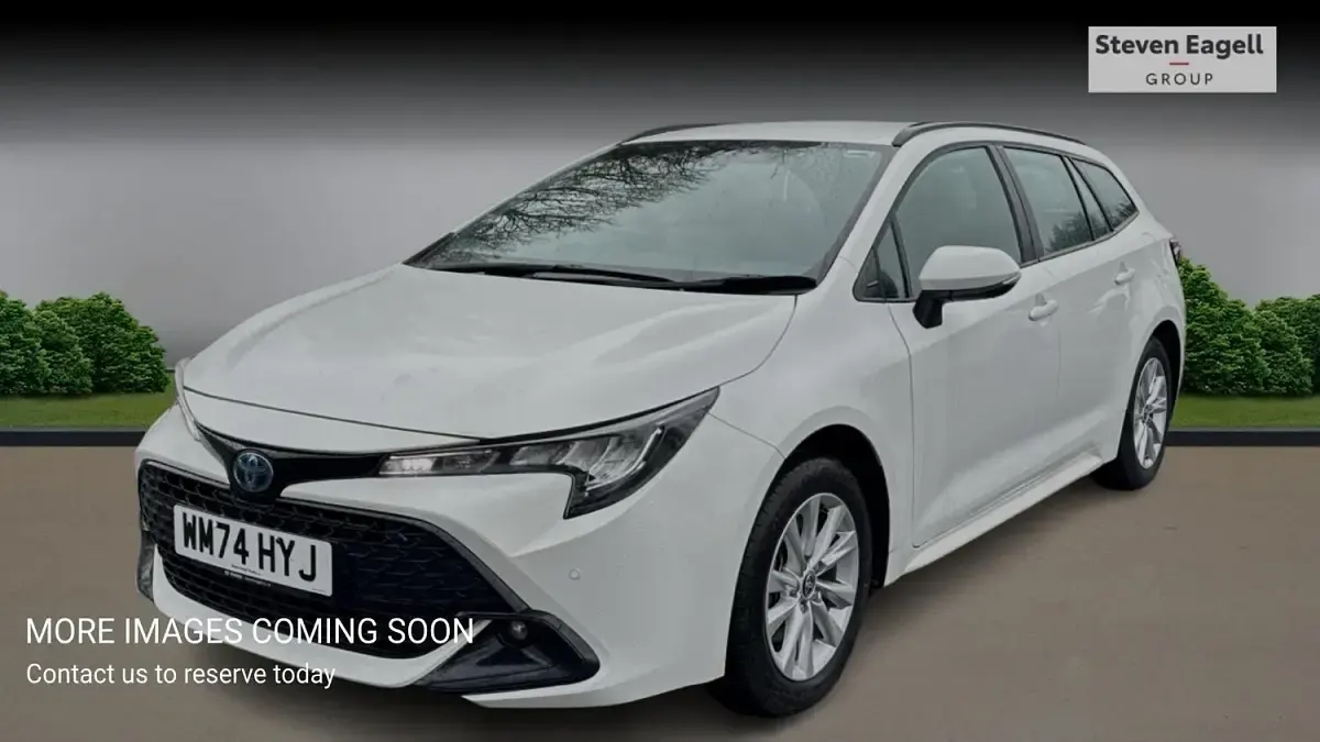 Used Toyota Corolla 196 HP (144 kW) 2025 White Estate