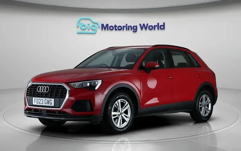 Used Audi Q3 150 HP (110 kW) 2023 Red SUV
