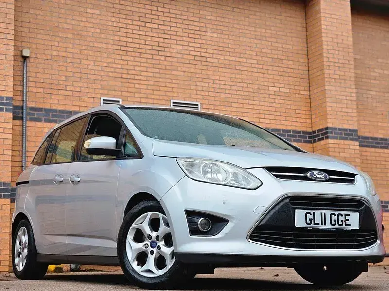 Begagnad Ford C-MAX Zetec 115 HK (84 kW) 2011 Silver Minibuss