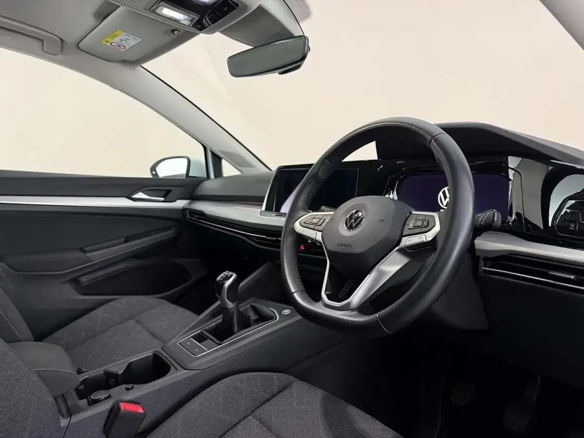 Used VW Golf VII Life 2021 White Hatchback
