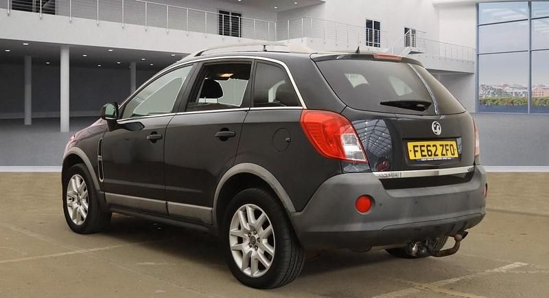 Used Vauxhall Antara 163 HP (119 kW) 2013 Black SUV