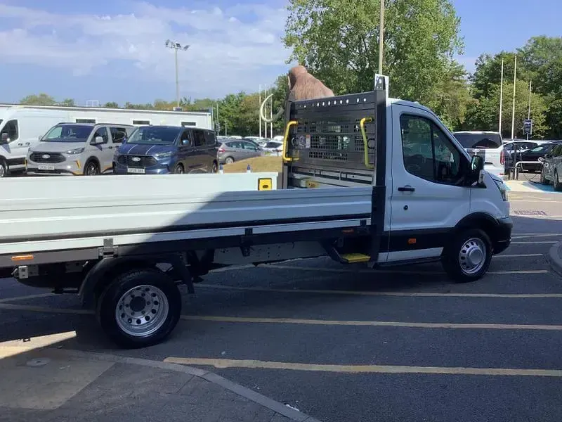 Used Ford Transit 170 HP (125 kW) 2022 White Van