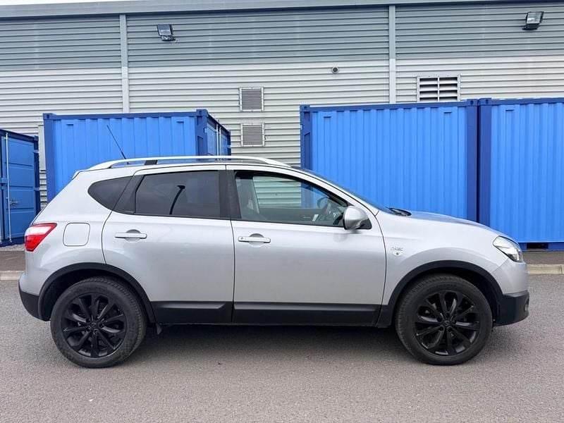 Used Nissan Qashqai N-TEC 2012 Silver SUV