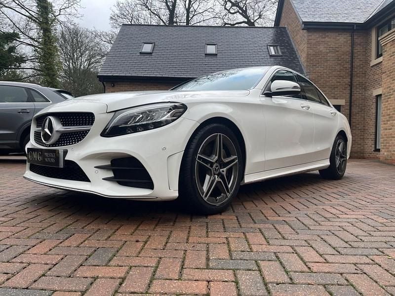 Used Mercedes C300 AMG line 2018 White Sedan