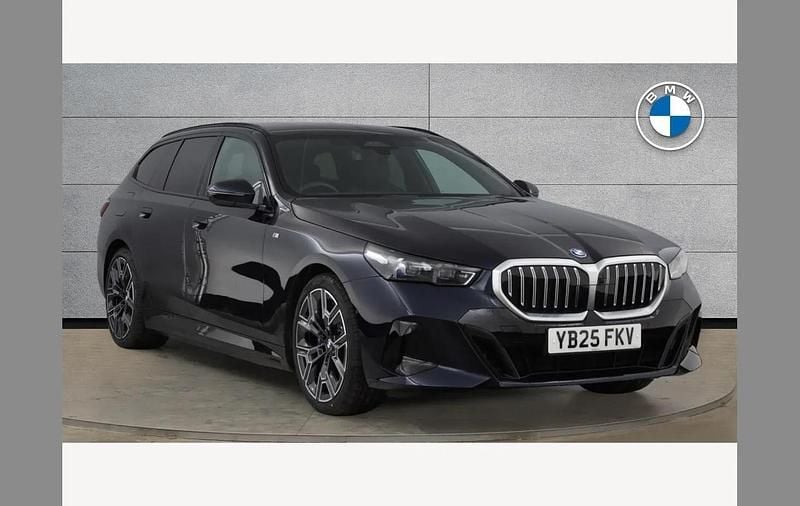 Used BMW 530e M Sport 299 HP (219 kW) 2025 Black Estate
