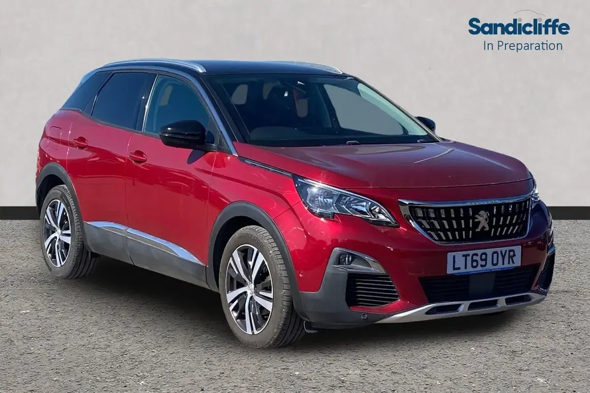 Second-hand Peugeot 3008 Allure 131 CP (96 kW) 2019 SUV