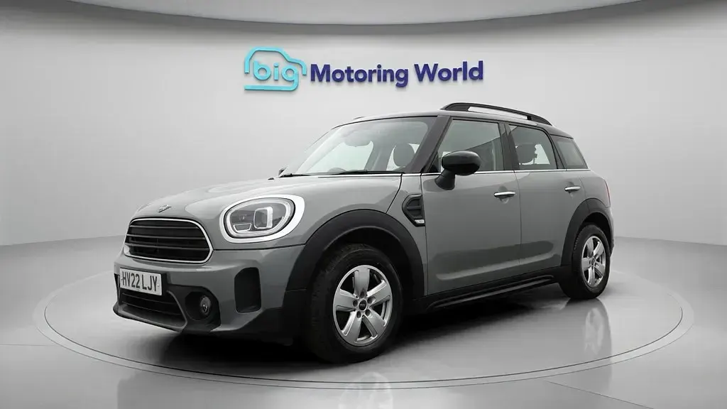 Usado Mini Cooper Countryman Classic 136 CV (100 kW) 2022 Gris SUV
