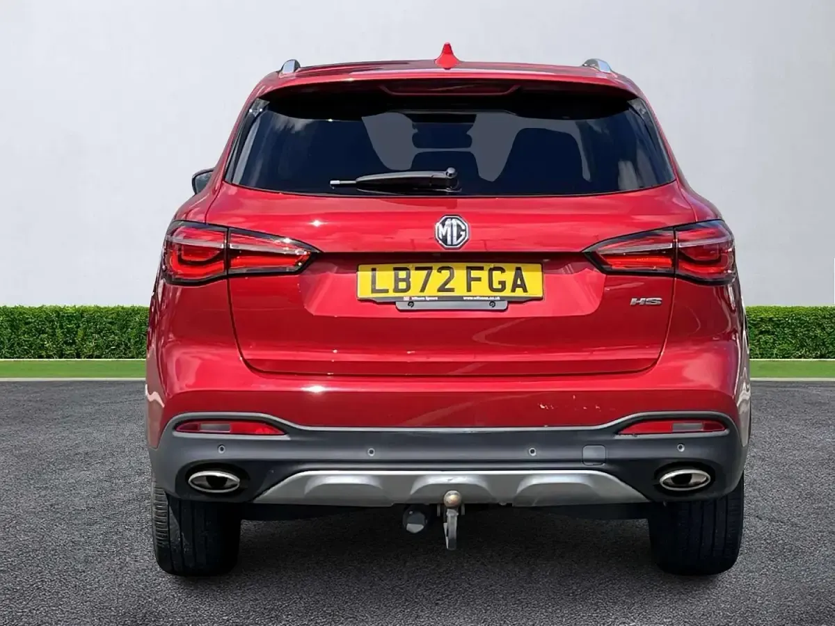 Used MG HS Exclusive 162 HP (119 kW) 2022 Red SUV