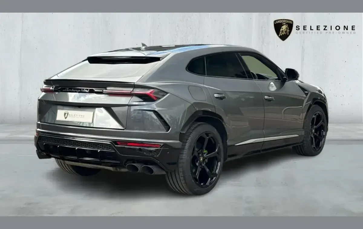 Used Lamborghini Urus 650 HP (478 kW) 2019 Grey SUV