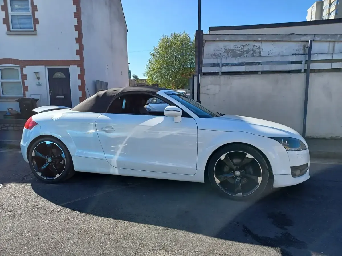 Used Audi TT 160 HP (117 kW) 2009 White Coupe