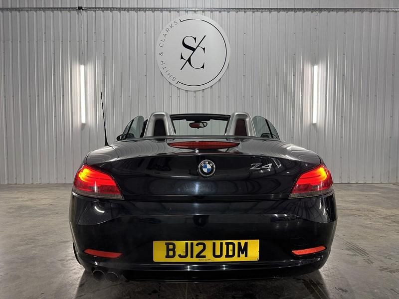 Begagnad BMW Z4 Performance 2012 Svart Cab