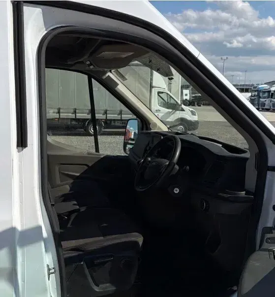 Used Ford Transit 130 HP (95 kW) 2020 White Van