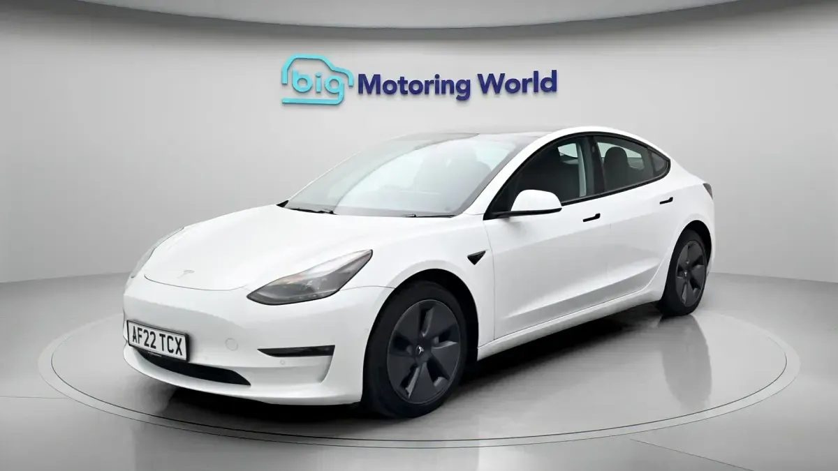Used Tesla Model 3 Long Range AWD 366 kW (498 HP) 2022 White Sedan