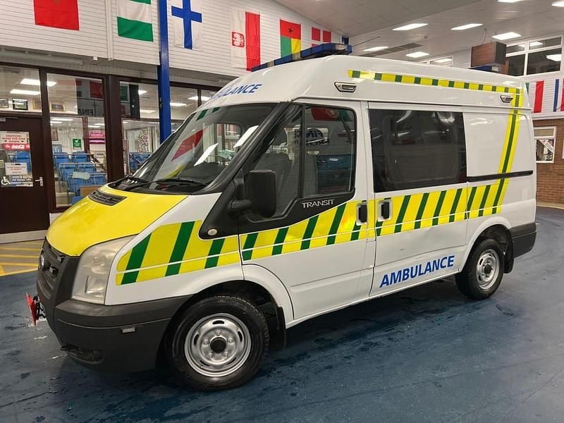 Used Ford Transit 125 HP (91 kW) 2013 White Van