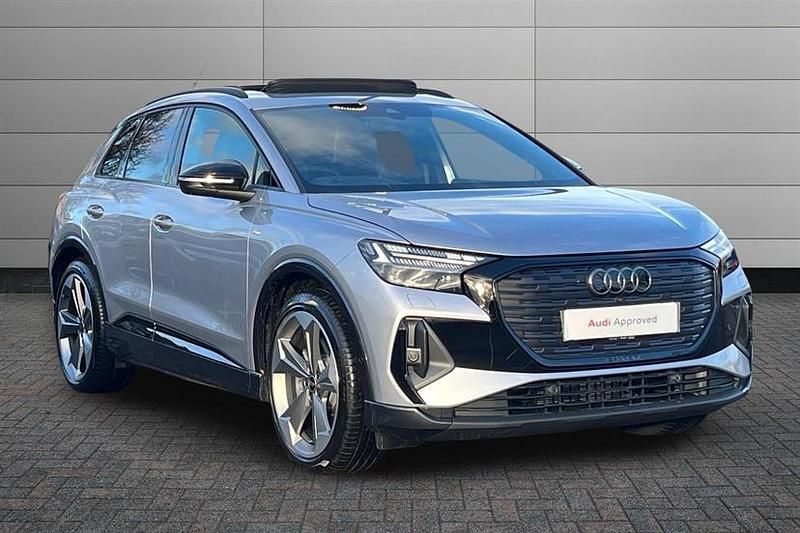 Used Audi Q4 e-tron Black Edition 250 kW (340 HP) 2025 Silver SUV