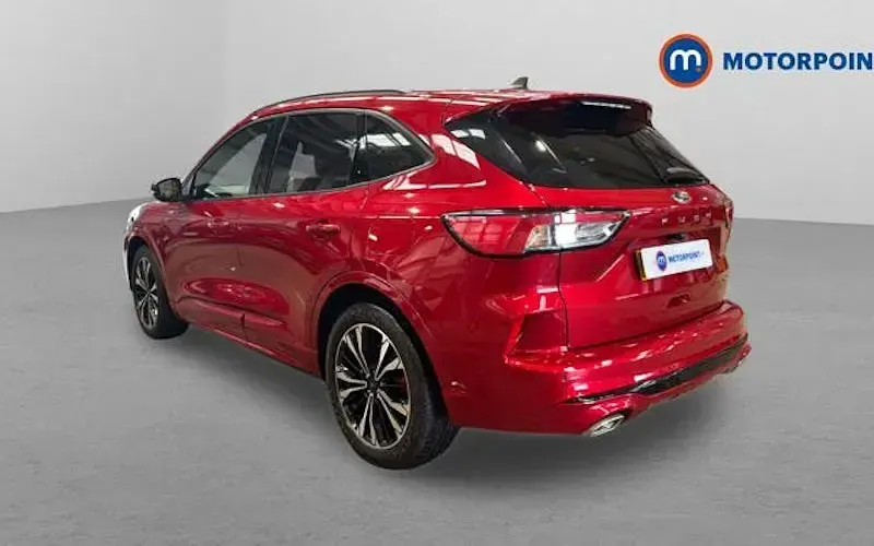 Second-hand Ford Kuga ST-Line 190 CP (139 kW) 2023 Roșu SUV