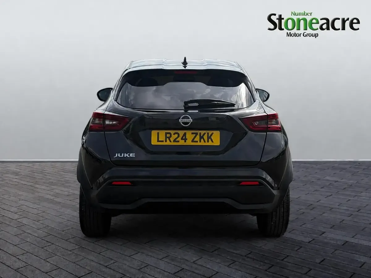 Used Nissan Juke N-Connecta 114 HP (83 kW) 2024 Black SUV