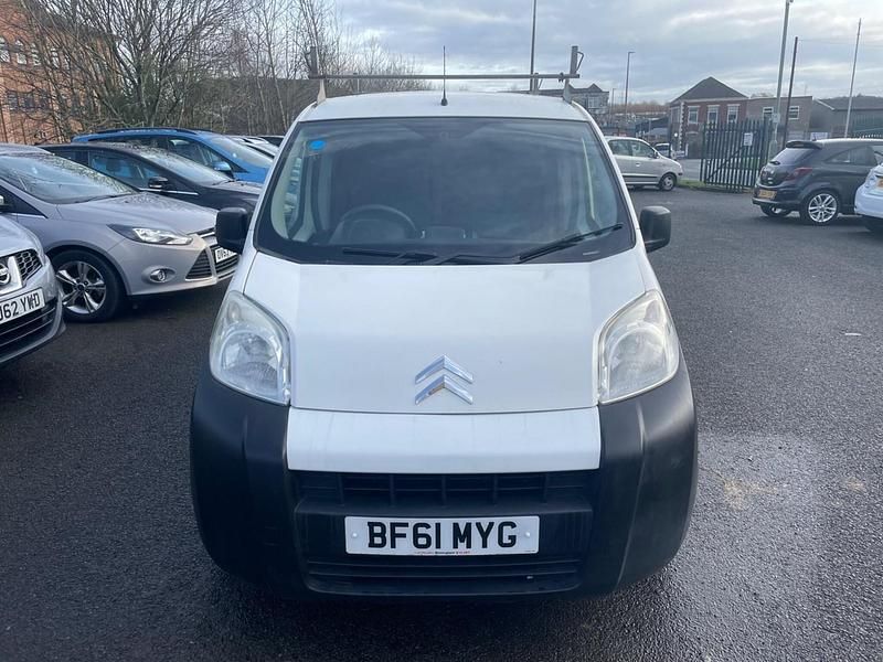 Used Citroën Nemo 75 HP (55 kW) 2011 White MPV