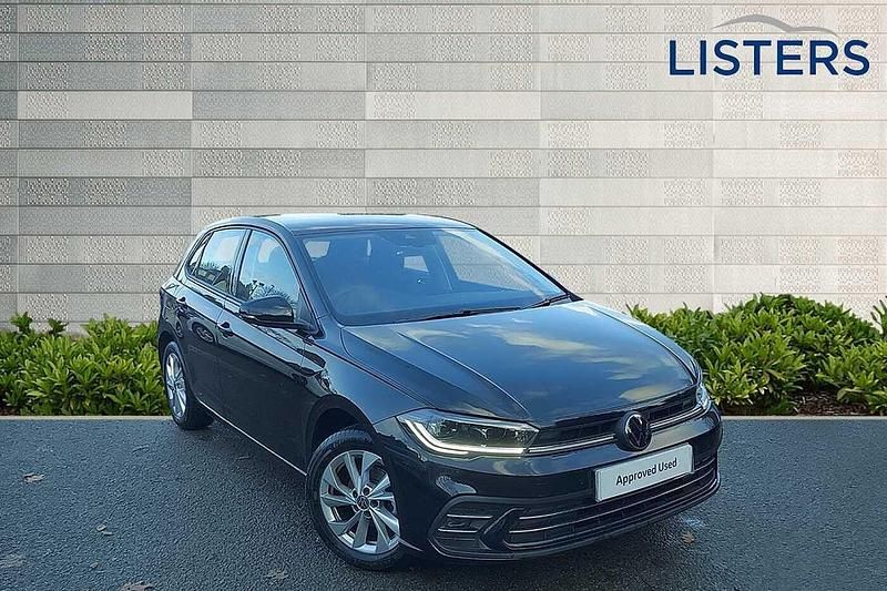 Vibrant violet Used 2024 VW Polo Style Hatchback | £17,990 (Fair price) - Image 1/4