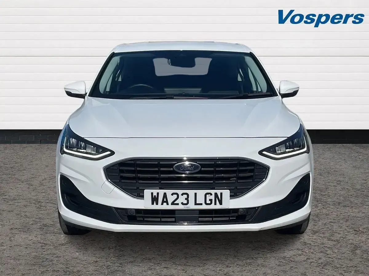 Usado Ford Focus Titanium 125 CV (91 kW) 2023 Blanco Utilitario