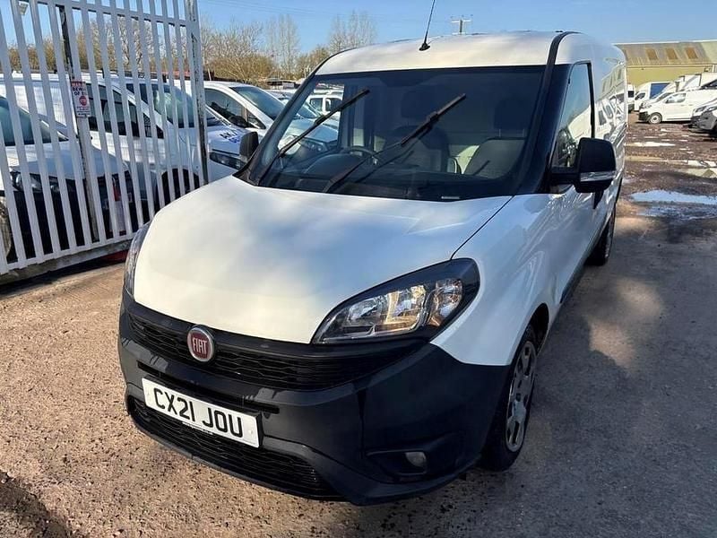 Used Fiat Doblò 2021 White MPV