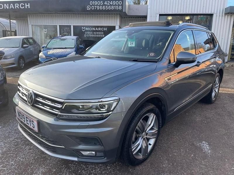 Grey Used 2019 VW Tiguan Allspace SEL SUV | £16,980 (Fair price) - Image 1/4