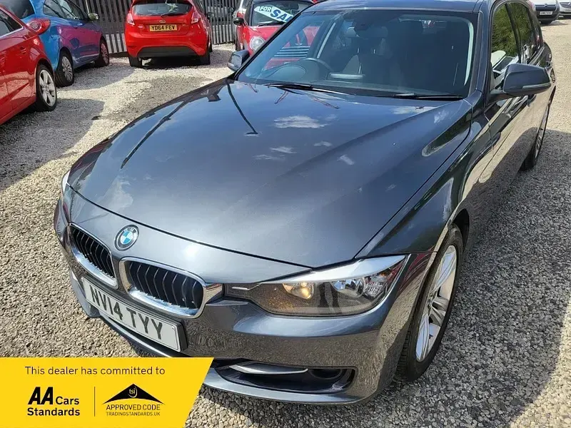 Used BMW 318 Sport Line 2014 Grey Sedan
