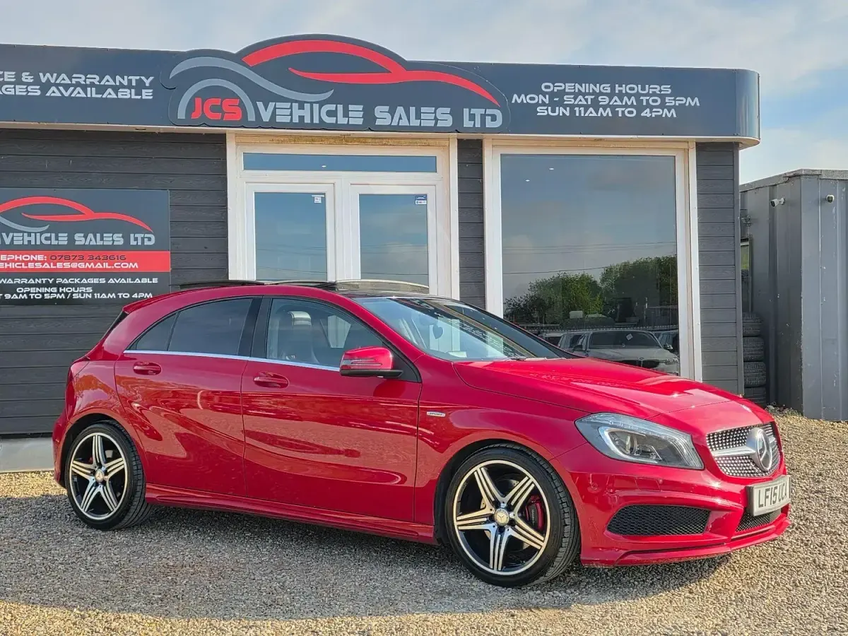 Used Mercedes A250 AMG 211 HP (155 kW) 2015 Red Hatchback