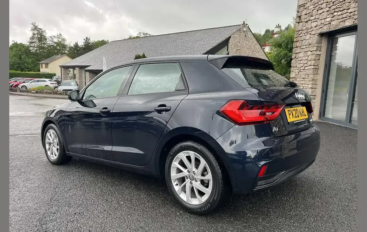 Used Audi A1 Sport 113 HP (83 kW) 2020 Blue SUV