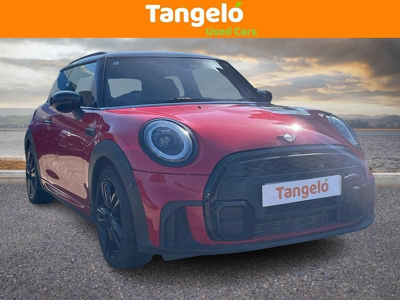 Used Mini Cooper Hatch 136 HP (100 kW) 2021 Red Hatchback