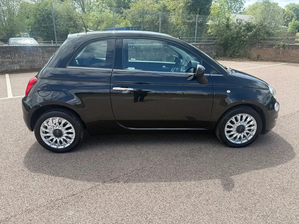 Used Fiat 500 Lounge 69 HP (50 kW) 2018 Black Hatchback